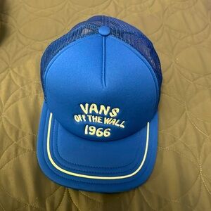 blue vans cap